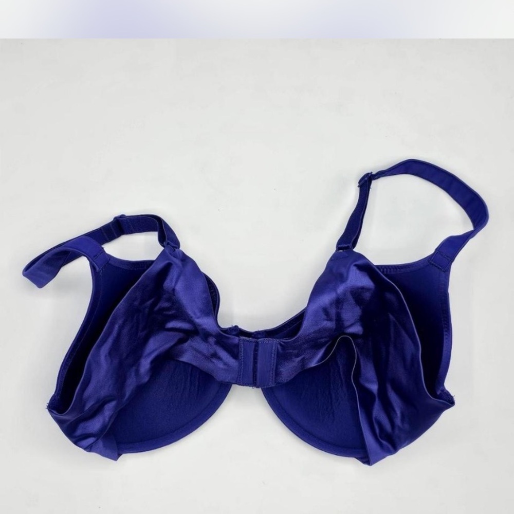 Barely There Bra, 38c - image 3